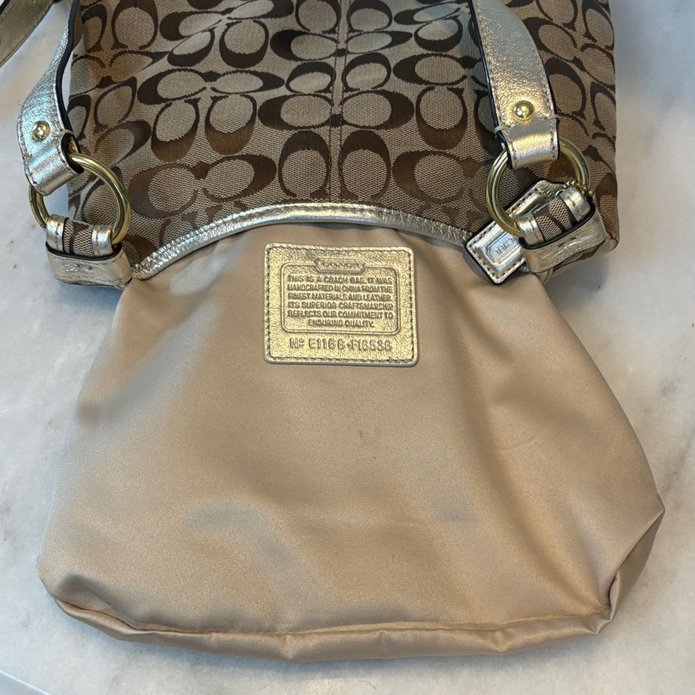 Coach Crossbody Purse Handbag Penelope Jacquard Signature Logo Hippie Bag - Picture 13 of 15